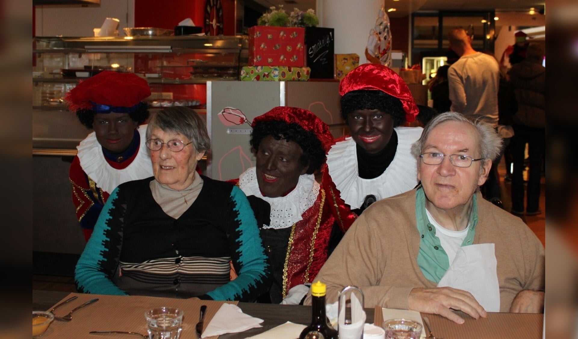 Heesch - Sinterklaasintocht 2016