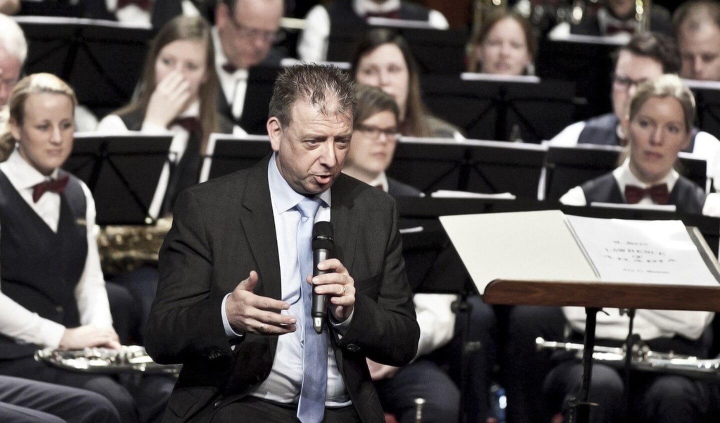 Heesch - Kennismakingsconcert nieuwe dirigent Aurora