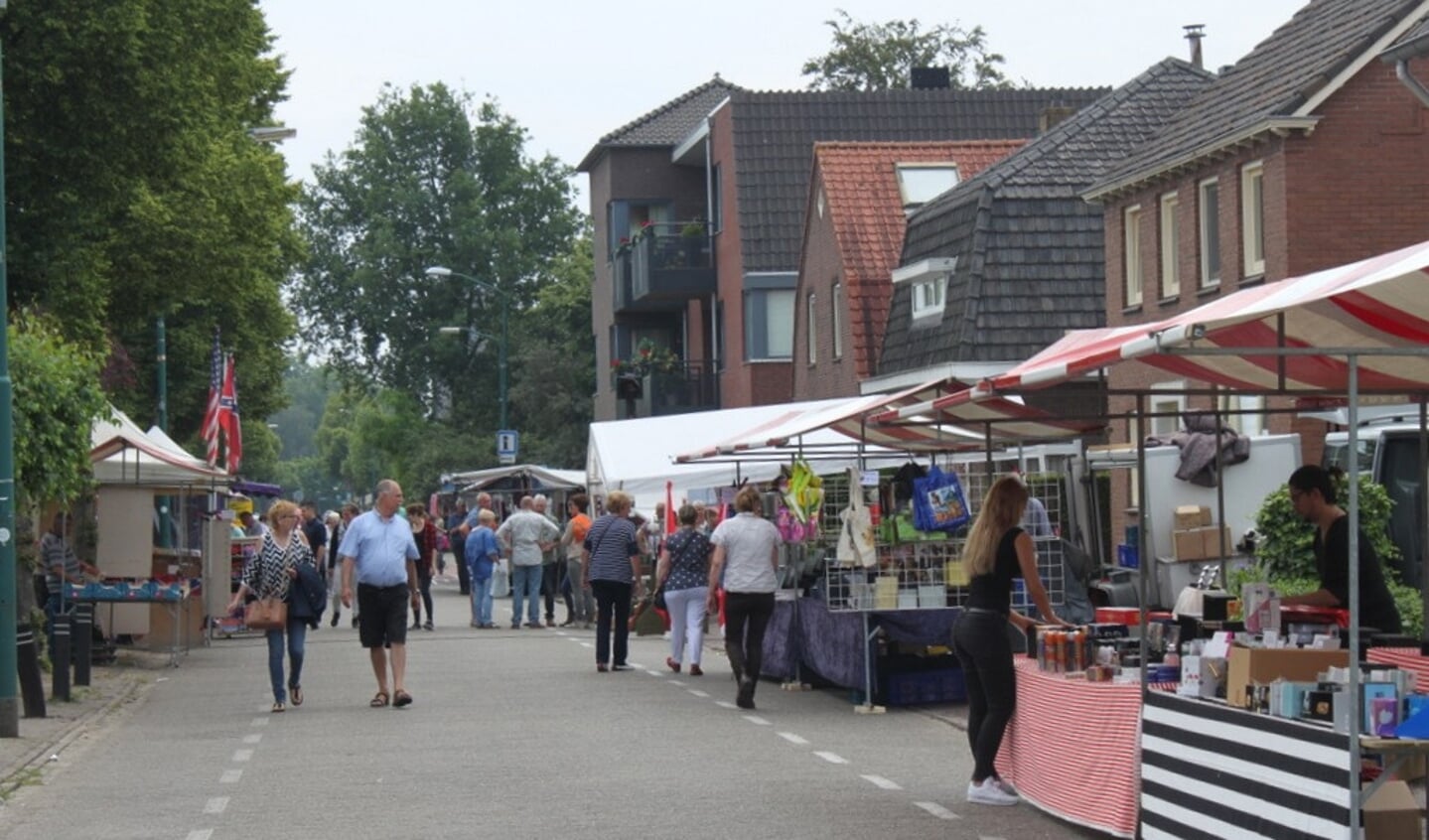 Heeswijk-Dinther - Kermis en jaarmarkt