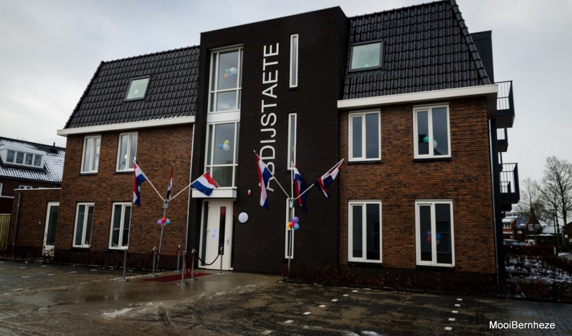 Heeswijk-Dinther - Opening en open dag Abdijstaete 