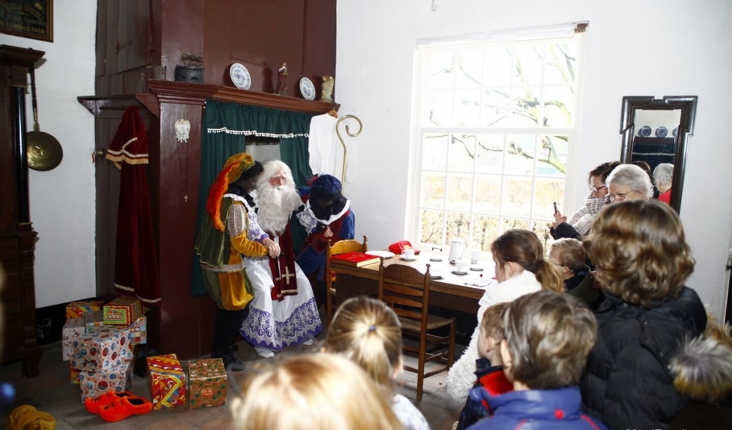Heeswijk-Dinther - Sinterklaas in de Museumboerderij