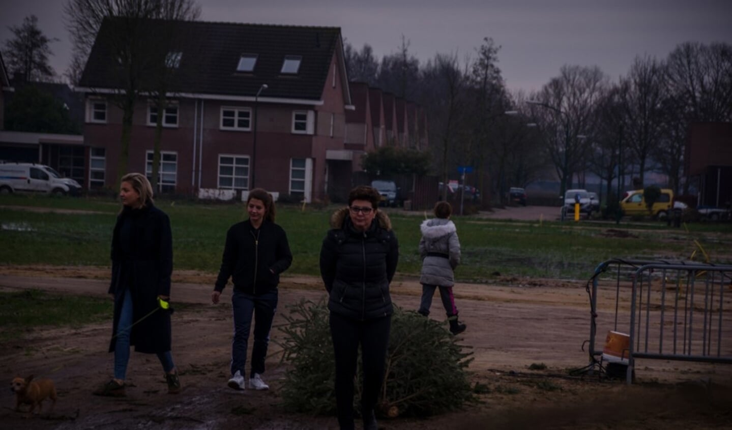 Heeswijk-Dinther/Loosbroek - Kerstboomverbranding HDL 2018