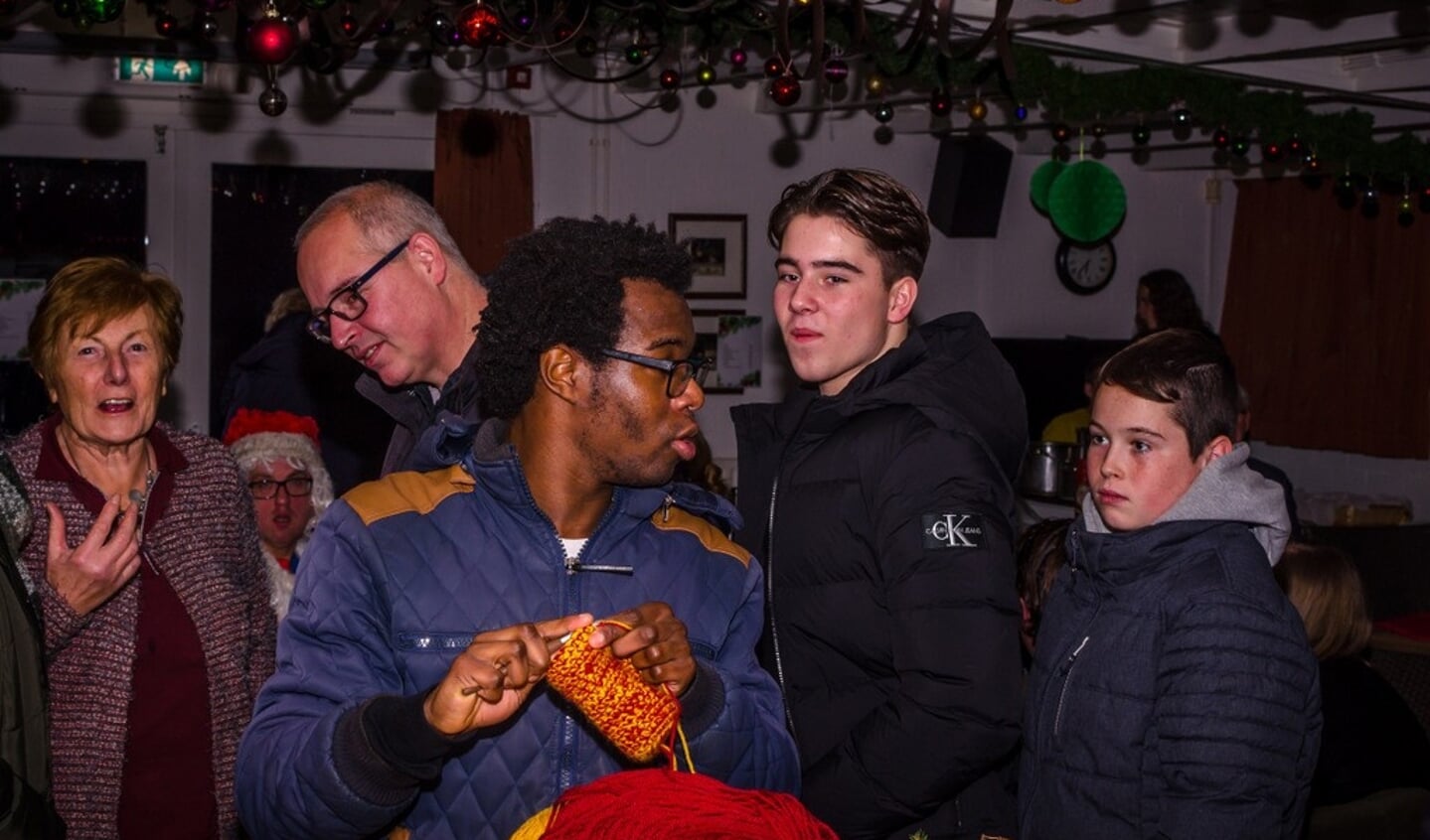 Heeswijk-Dinther - Kerstmarkt bij de Looz Corswarem Hoeve