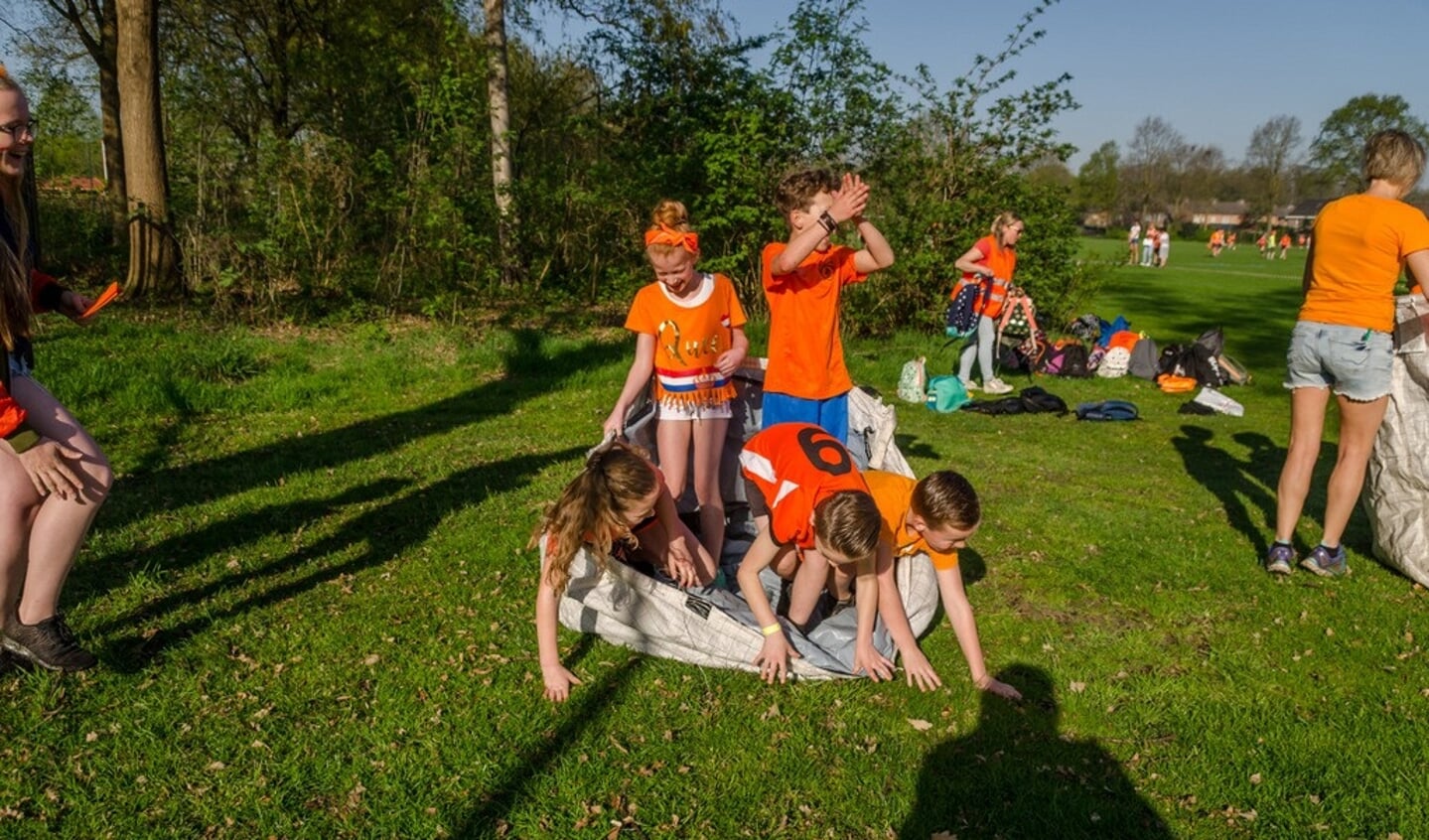 Heesch - Koningsdag BS de Toermalijn 