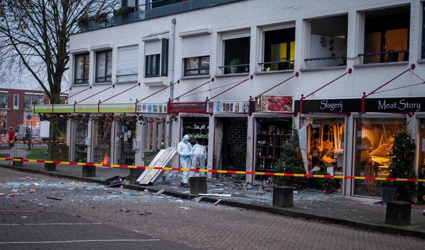 Heeswijk-Dinther - Explosie Poolse Supermarkt 