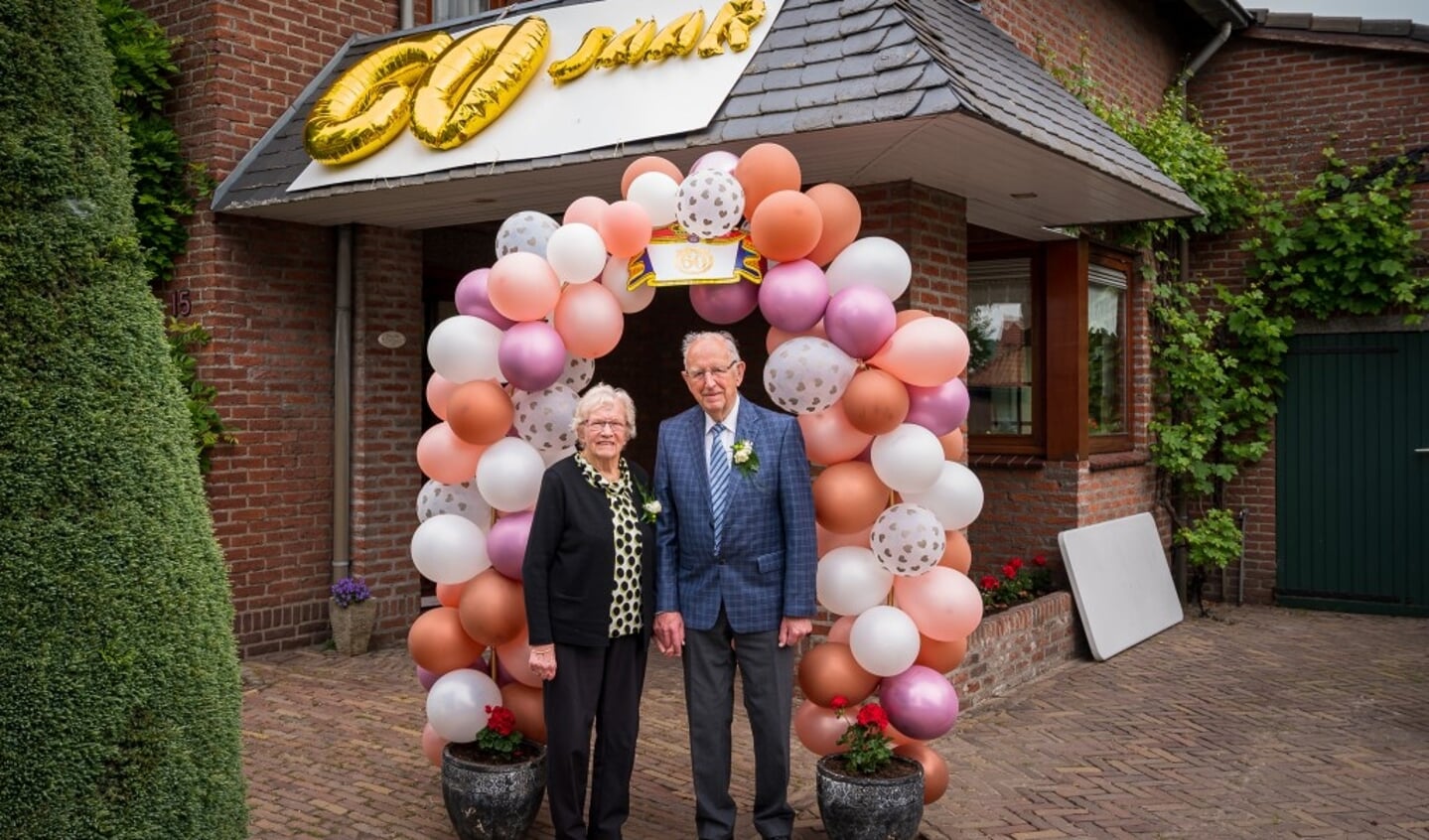 Heeswijk-Dinther - Diamanten bruiloft Frans en Margo Dortmans