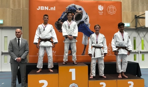 2E PRIJS VOOR JESSE