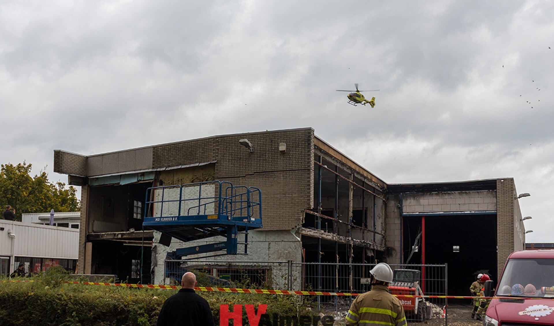 De traumahelikopter kwam ter plaatse (Foto: HV Almere)