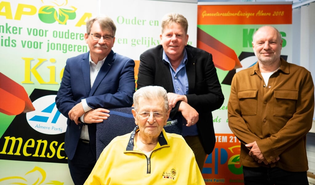 René Dekker, Johan de Leeuw, Ton Theunis en Gregor Stam (rechts) in betere tijden. (Archieffoto: Almere DEZE WEEK)
