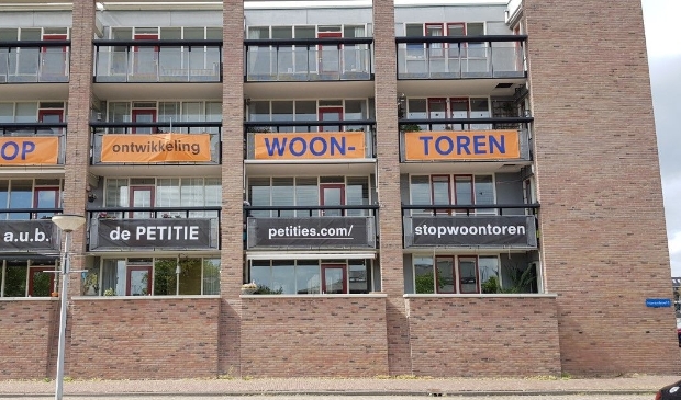 <p>Bewoners zijn tegen de plannen op het Havenhoofd. (Foto: aangeleverd)</p>