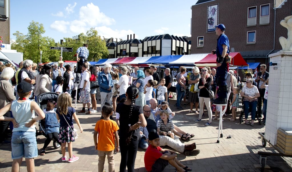 Het Almere Haven Festival trok immer veel bezoekers (Archieffoto: Fred Rotgans)