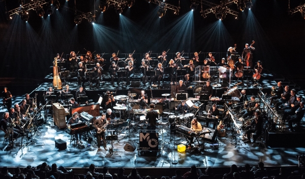 <p>Het Metropole Orkest opent het seizoen in Kunstlinie. (Foto: Reinout Bos)</p>