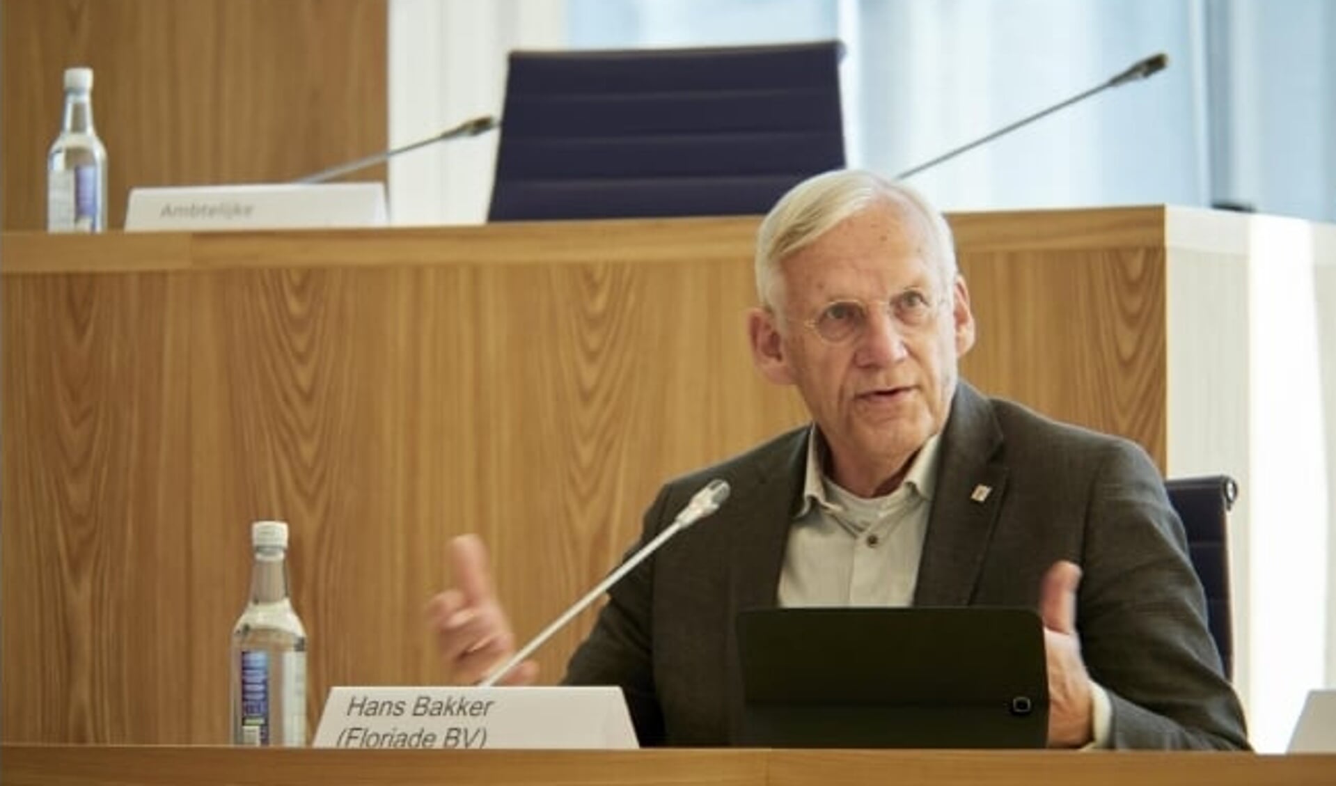 Directeur Hans Bakker (Foto: Almere Zaken)