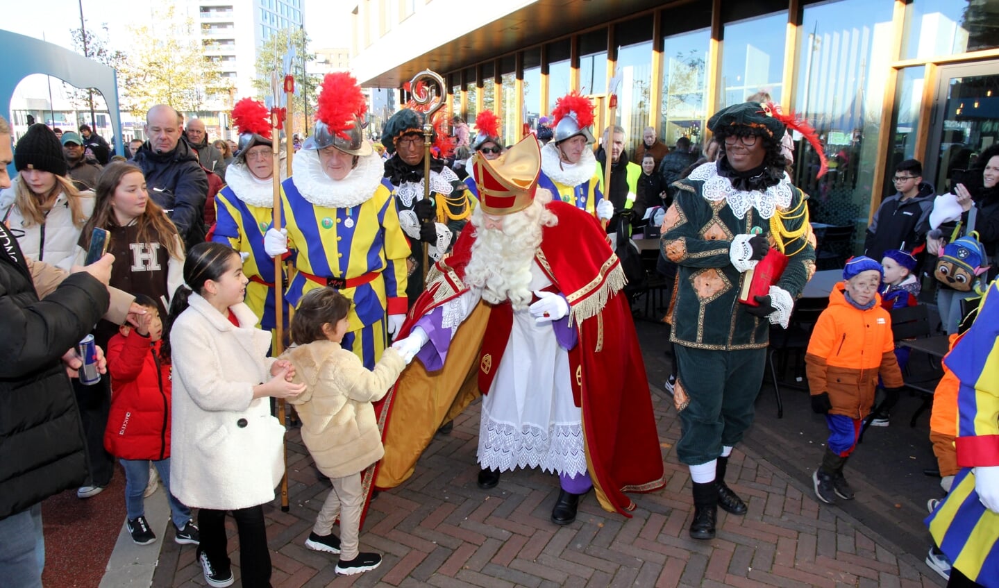 Sinterklaasintocht Almere Buiten. (Foto: Fred Rotgans)