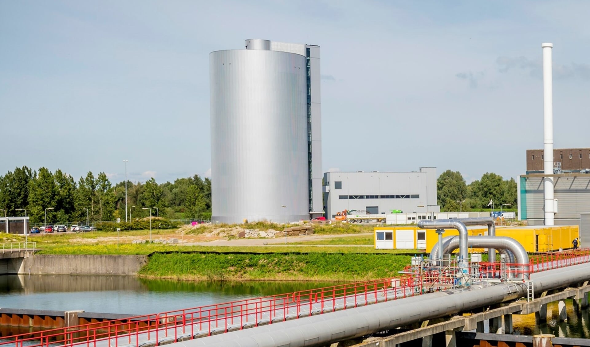 De elektrische boiler wordt geplaatst bij één van de twee bestaande gascentrales in Diemen. (Foto: Vattenfall)