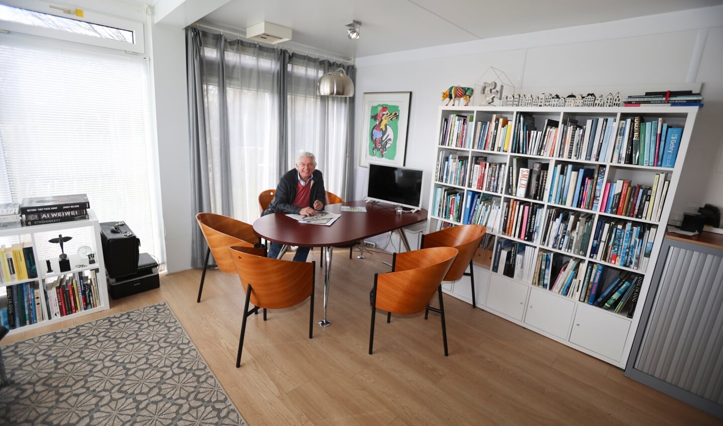 Daan Fröger in 'debouwbieb': 'Deze ruimte wordt momenteel door een Russisch sprekende psychologe gebruikt voor gesprekken met vluchtelingen met traumatische ervaringen." (Foto: Fred Rotgans)