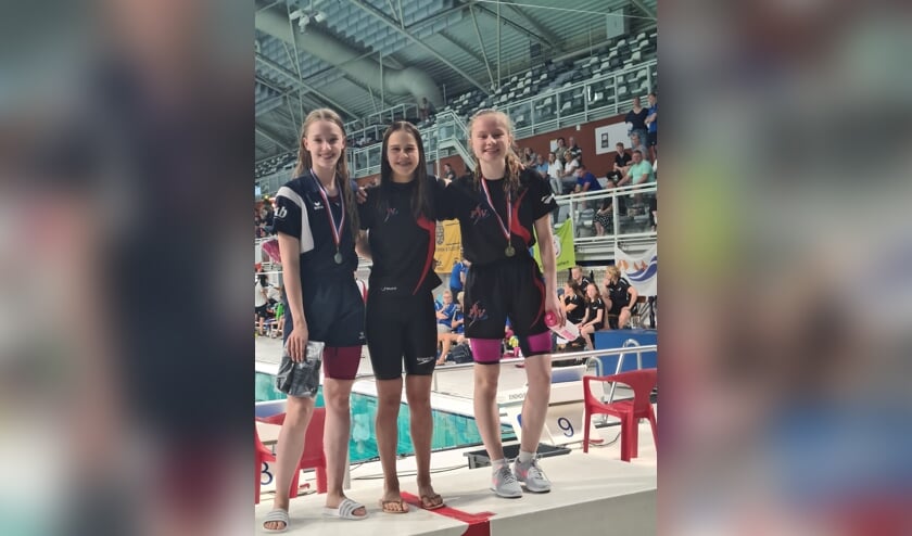 Britt Colijn won zilver bij de 200m vlinderslag op het NK junioren. (Foto: aangeleverd)