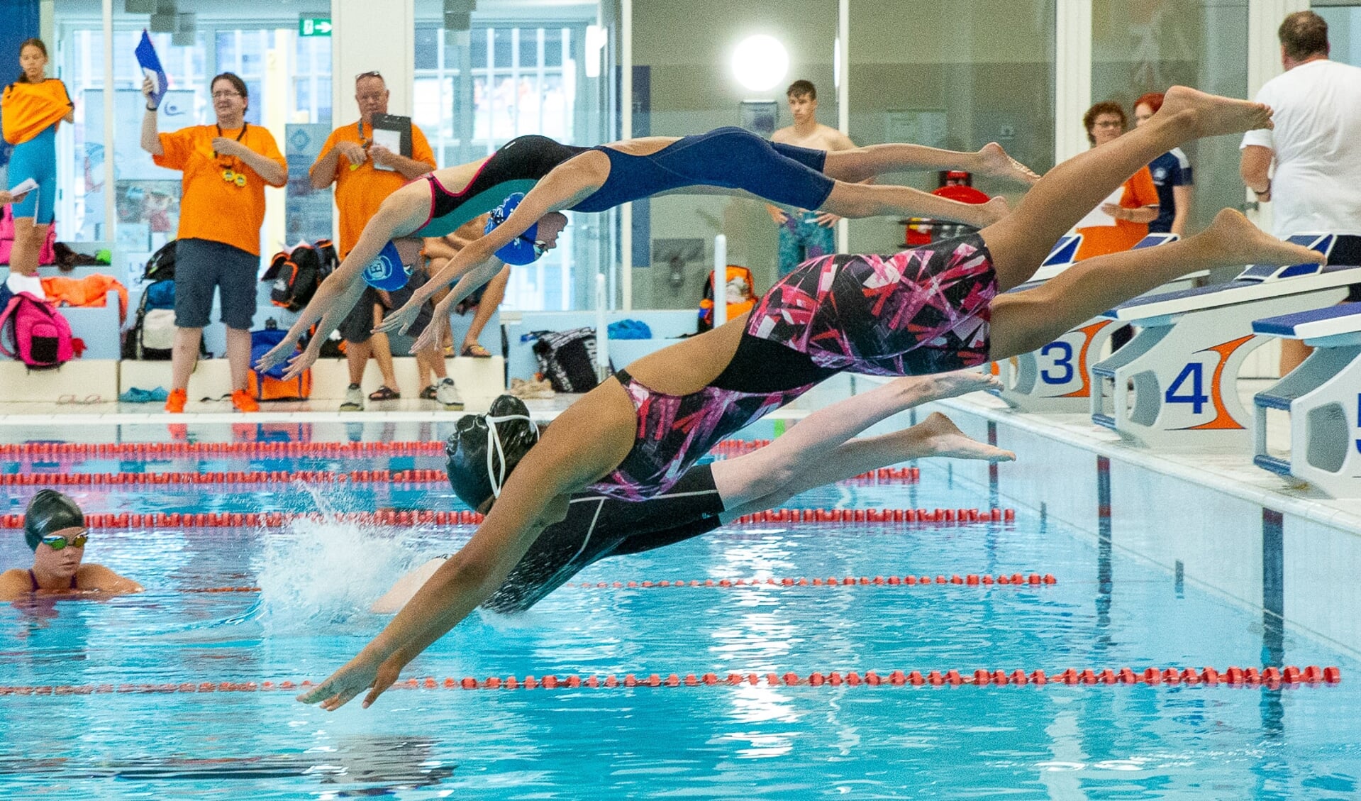 Zwemwedstrijden tijdens de International Youth Games. (Foto: Geert Berghuis)