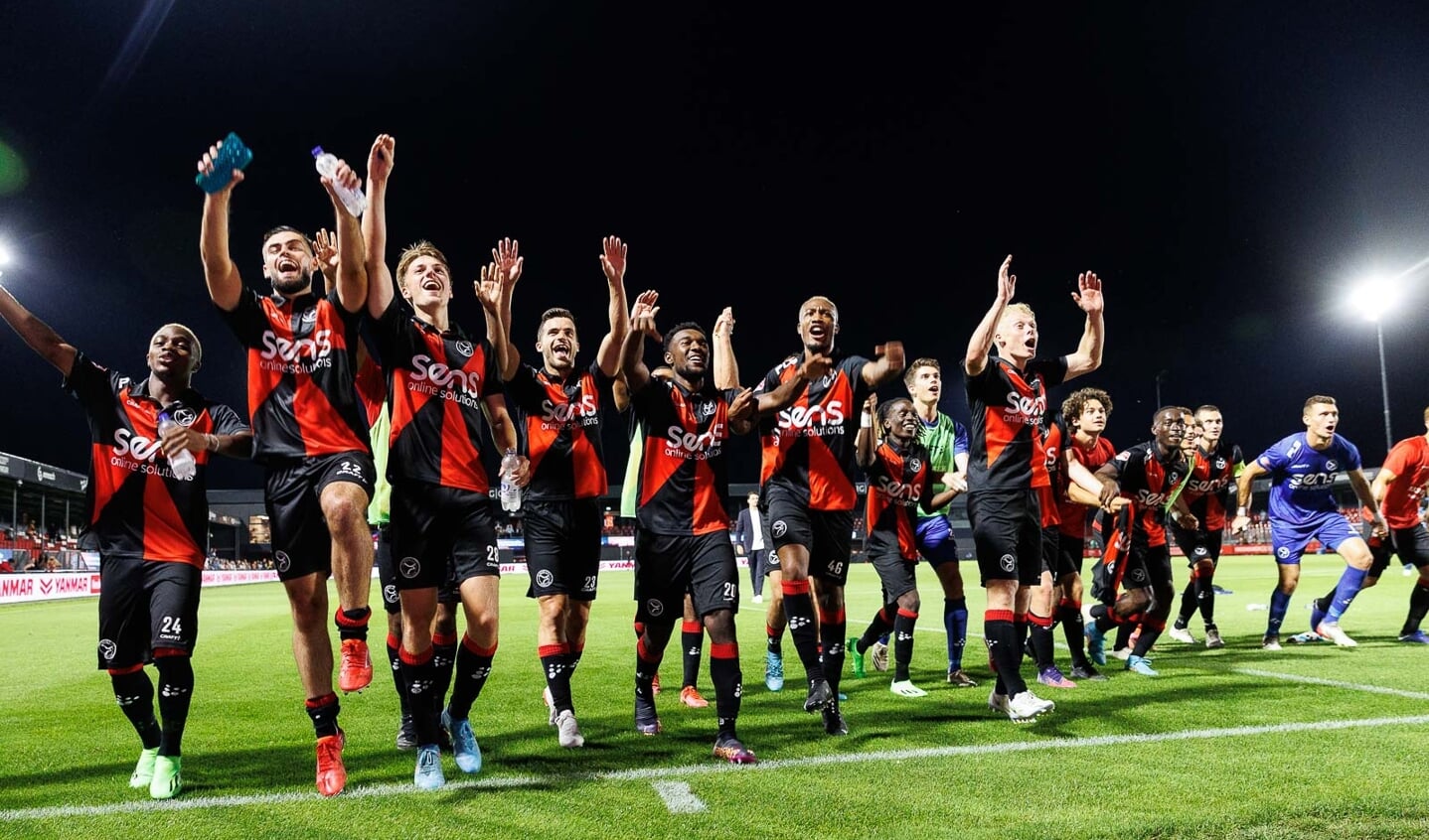 Almere City FC heeft orde op zaken gesteld. (Foto: Ron Baltus / sportshots.pro)