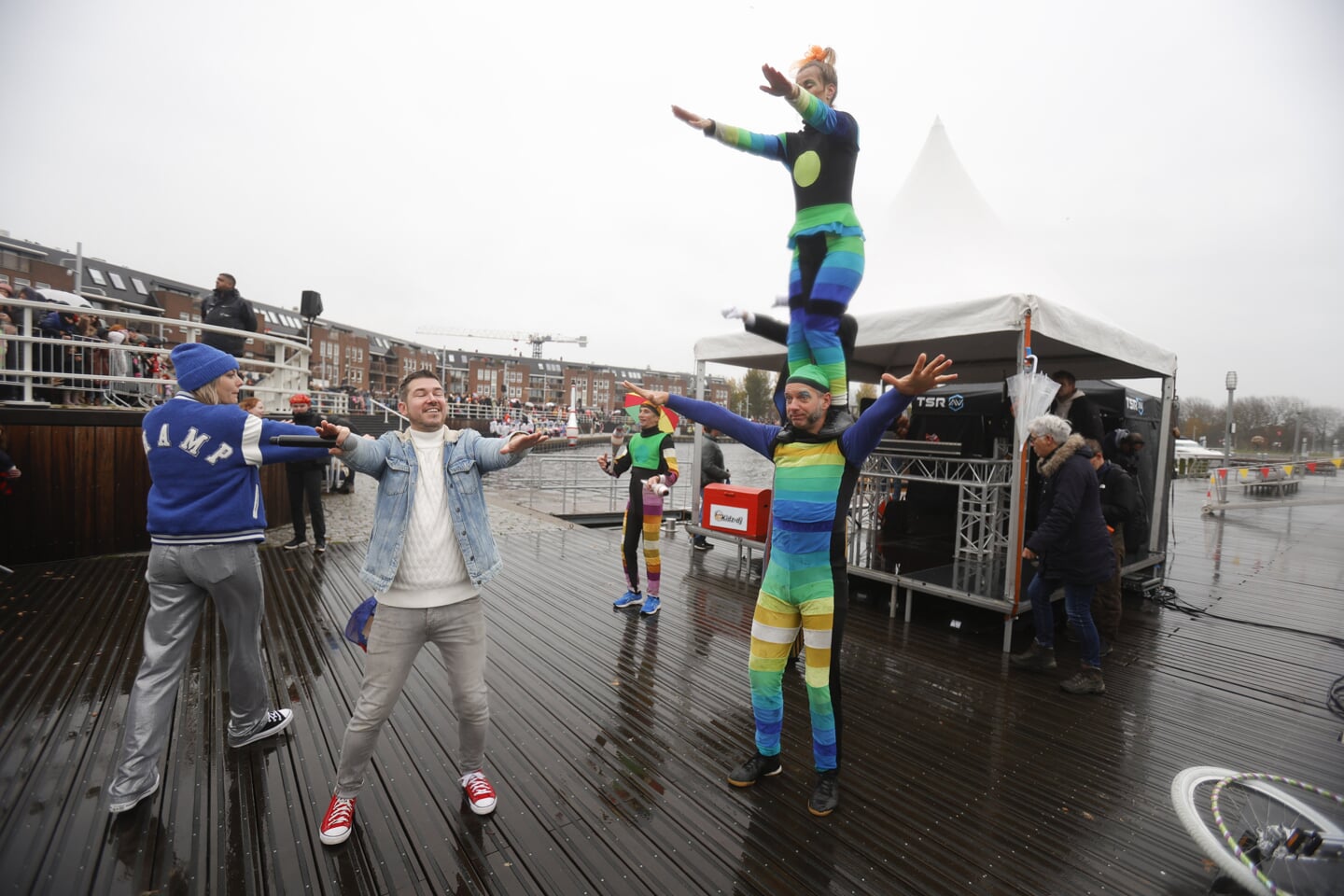 Sinterklaas in Almere Haven. (Foto: Fred Rotgans)