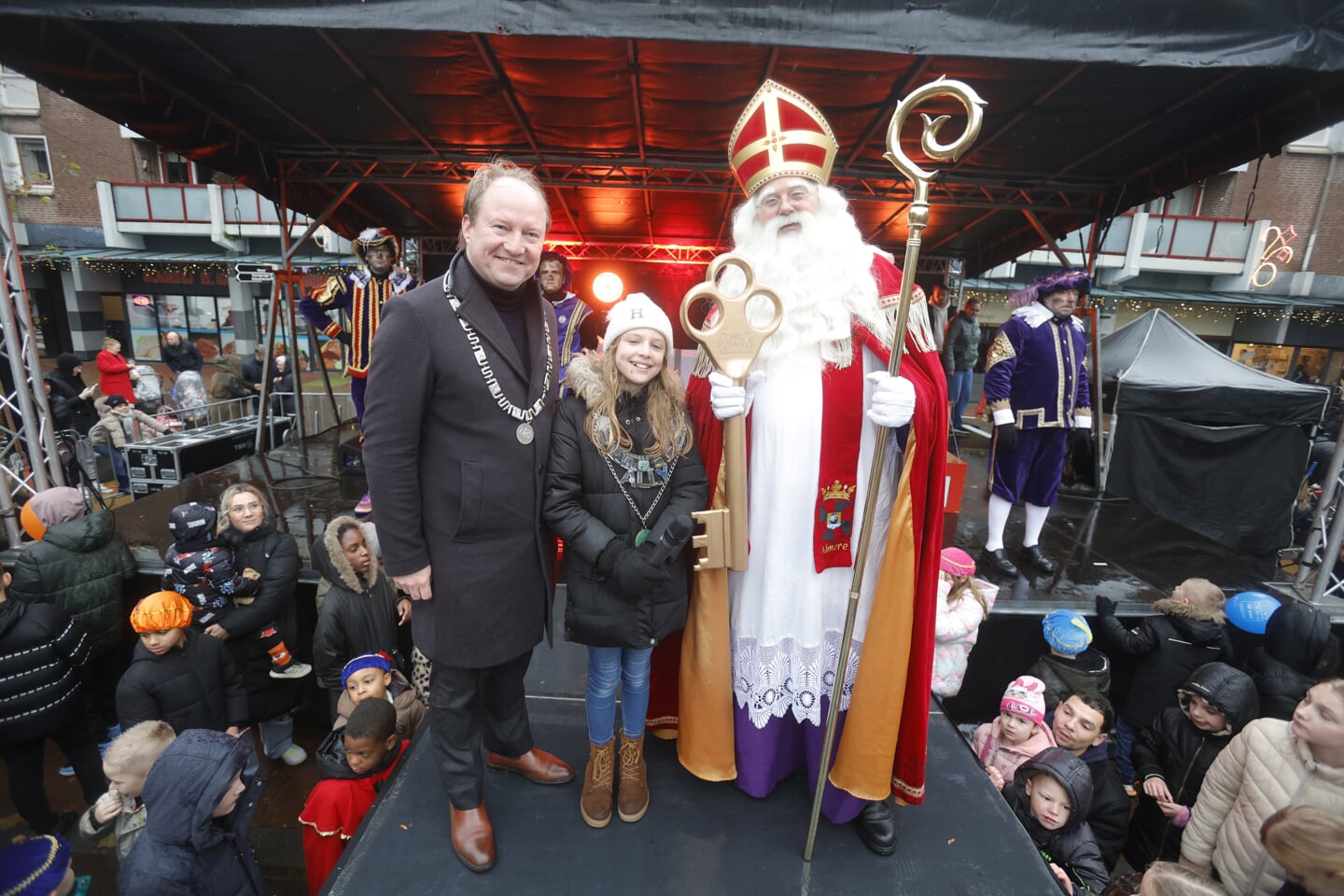 Sinterklaas in Almere Haven. (Foto: Fred Rotgans)