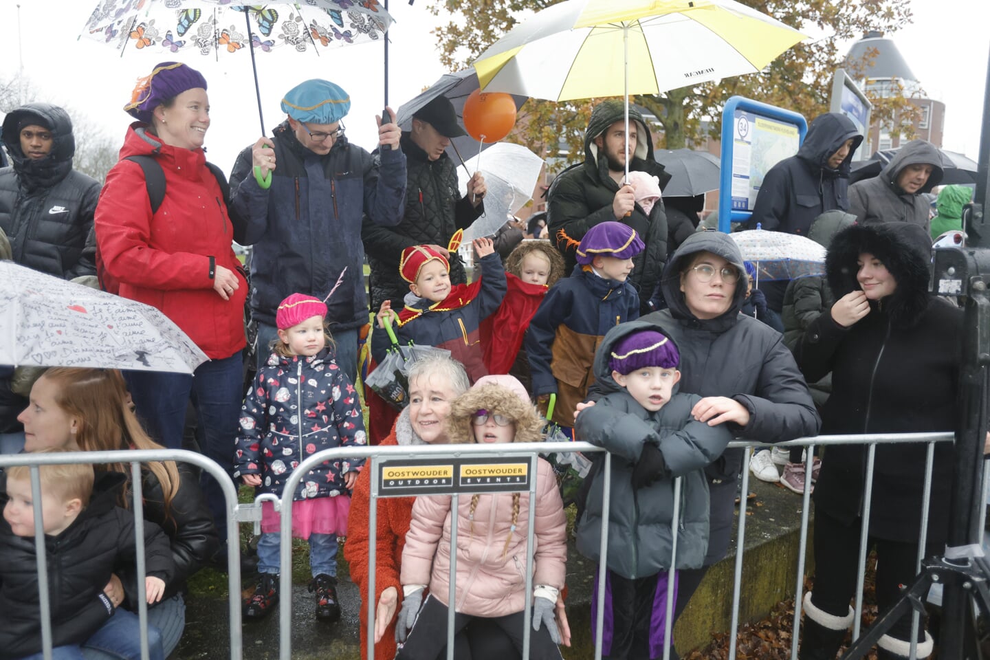 Sinterklaas in Almere Haven. (Foto: Fred Rotgans)