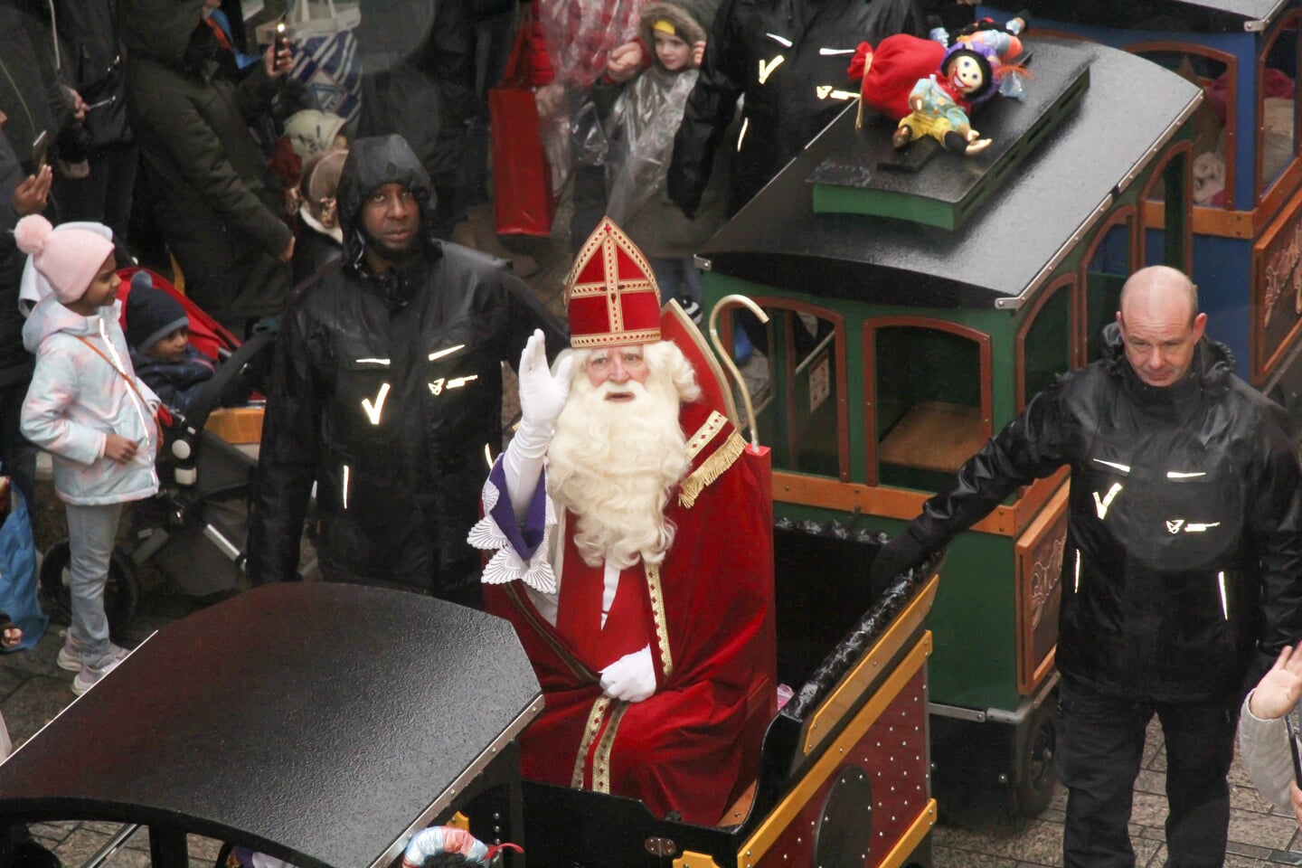 Sintparade in Almere Centrum. (Foto: Fred Rotgans)