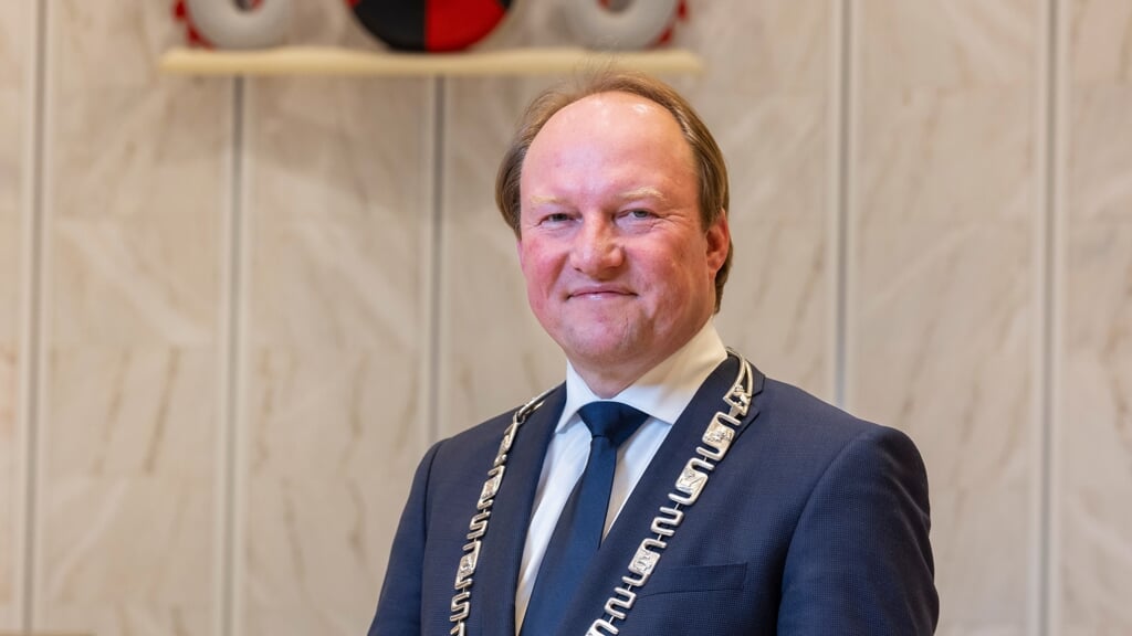 Burgemeester Hein van der Loo (Foto: Maarten Feenstra)