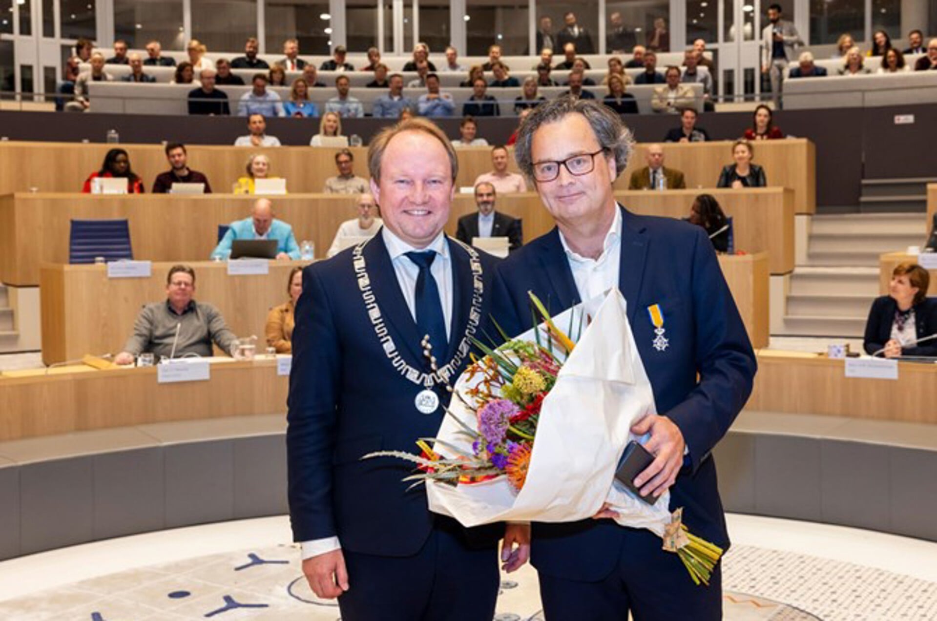 Toon van Dijk nam afscheid van de gemeenteraad. (Foto: Feenstra Fotografie)