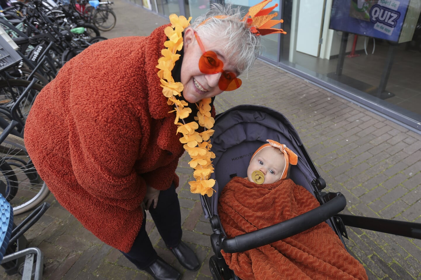 Koningsdag in Almere Buiten. (Foto: Fred Rotgans)
