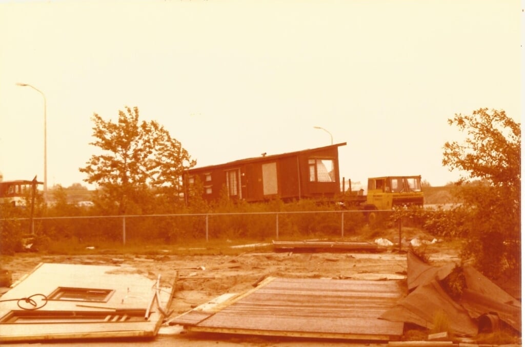 Het einde van het Bivak. Begin juli 1978 De huisjes worden afgevoerd (Foto: Archief familie Wim Leeman)
