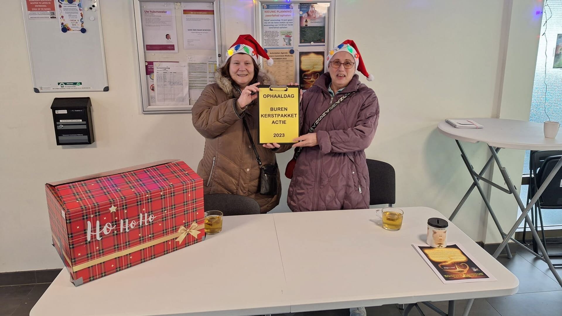 We hopen dat we ook dit jaar weer alle kerstpakketten gevuld kunnen krijgen.
