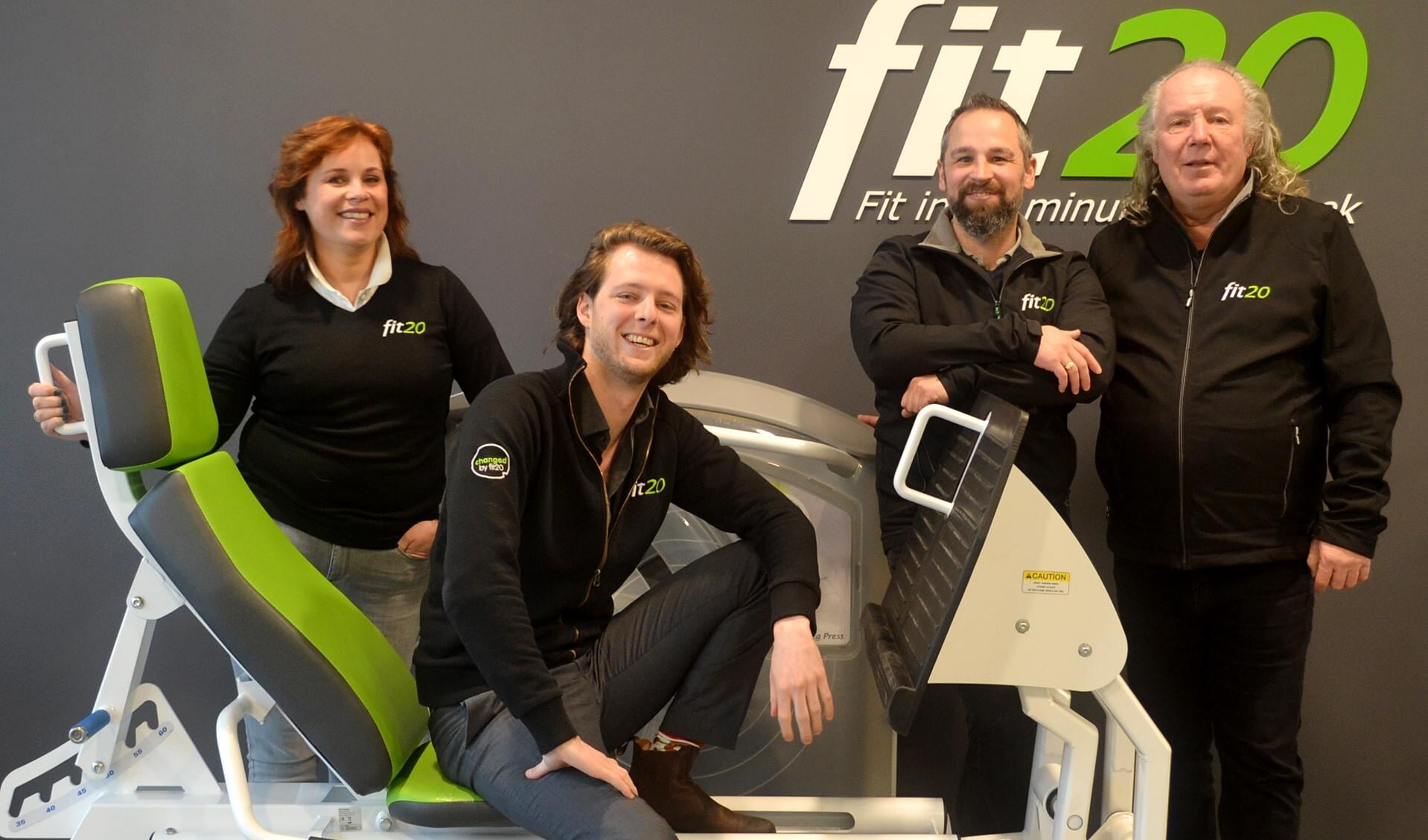Je persoonlijke fit20-trainer blijft je motiveren en zet je op scherp met professionele begeleiding.