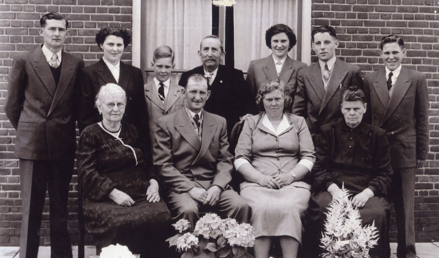 Oude foto familie Halsteren