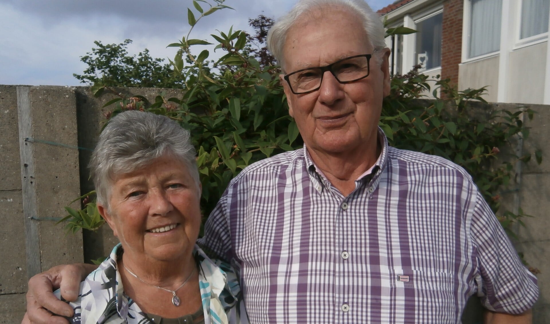 Ko en Adri van Stel-Adriaansen vieren hun 60-jarig huwelijk.