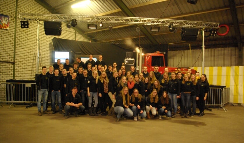 Een recente groepsfoto, de KPJ is springlevend en kerngezond!