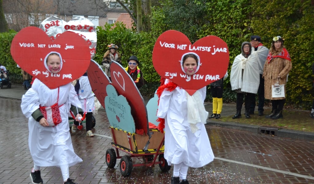 Dat het plaatselijke carnaval leeft onder de jeugd kwam tot uiting in creatieve bijdragen aan de kinderoptocht. 