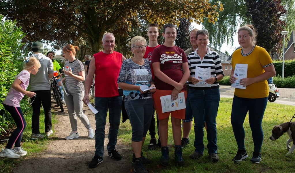 De wandelaars van de 10 en 15 km.