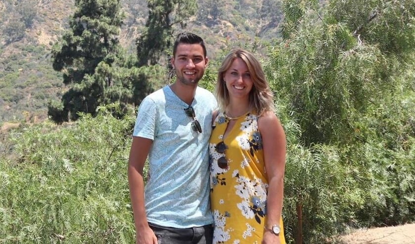 Max van Elzakker en Rowena van de Klundert happy in de USA.