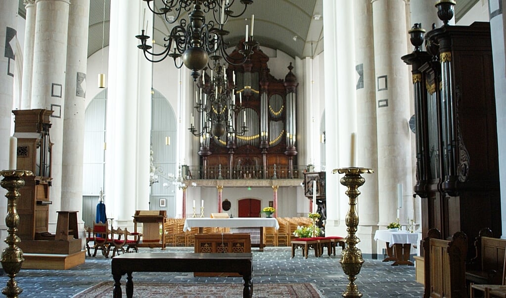 Het Ibach orgel in de Sint Gertrudiskerk.
