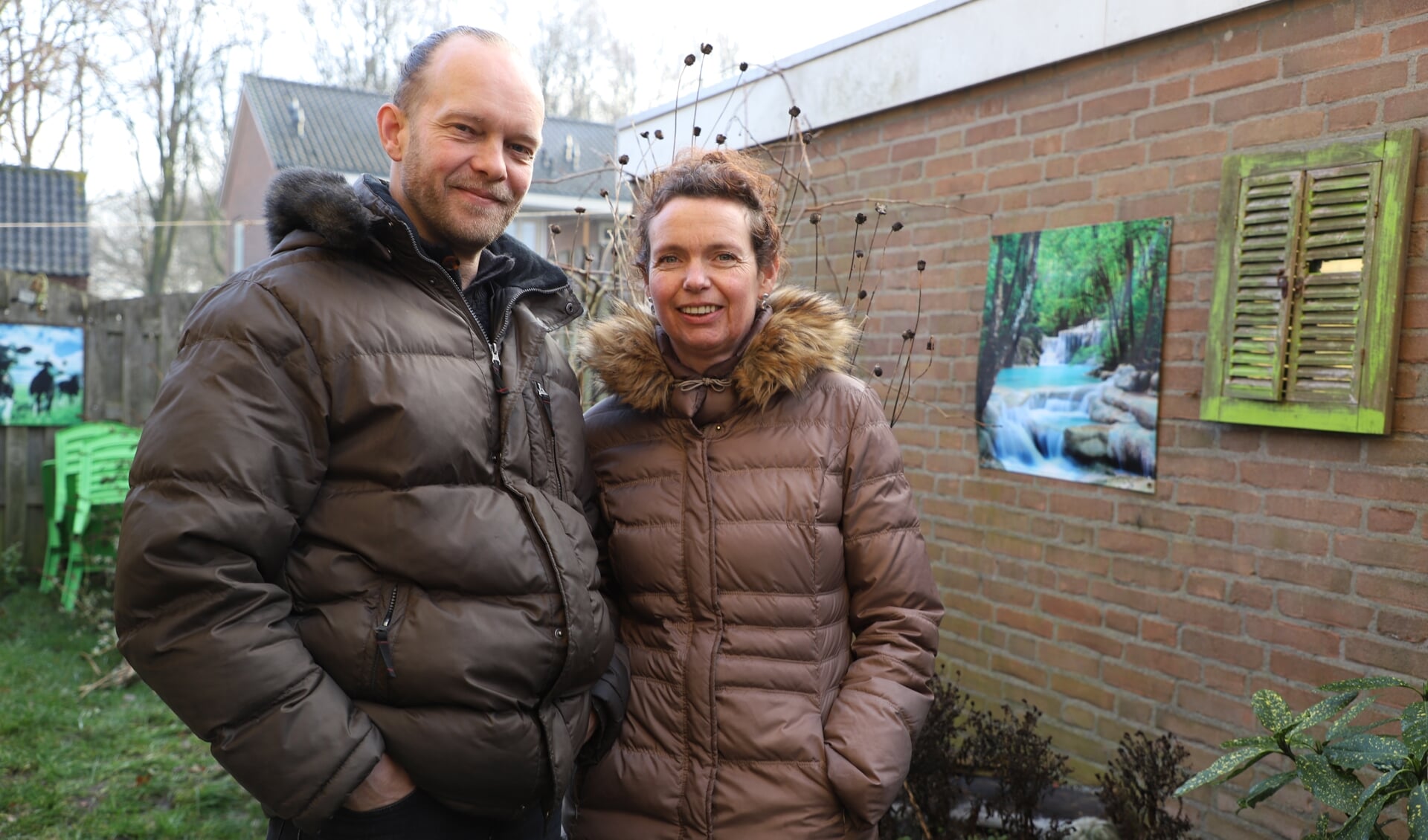 Dirk Janssens en Cocky Nuchelmans uit Halsteren organiseren bewustmakende lezingen en studiegroepen uit liefde voor de natuur. 