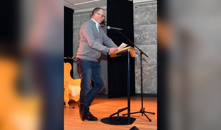 Ad Borremans uit Hoogerheide was uitverkoren om zijn verhaal voor te dragen bij de uitreiking van het Brabants Boekske. Ad is een trouwe inzender bij de dialectrubriek in deze krant.