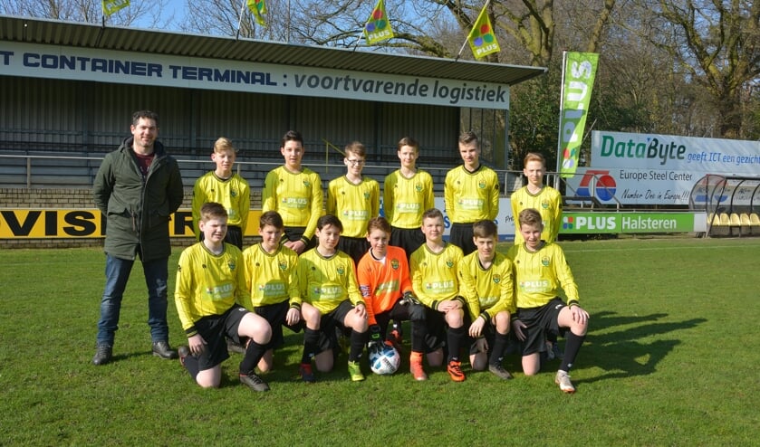 JO15-4 bedankt PLUS Halsteren