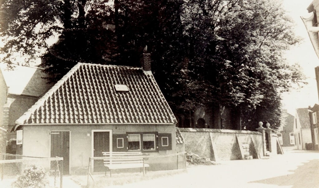 'Het pannenkoekenhuisje' vroeger in de Kromstraat in Halsteren. 