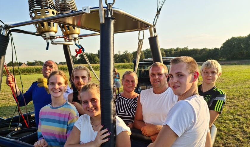 Ballonvaart familie Nelen over Costa Kabrita.