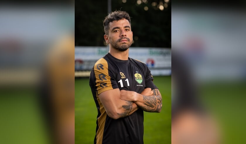 <p>Bruno Andrade speelde laatste wedstrijd voor Halsteren.</p>