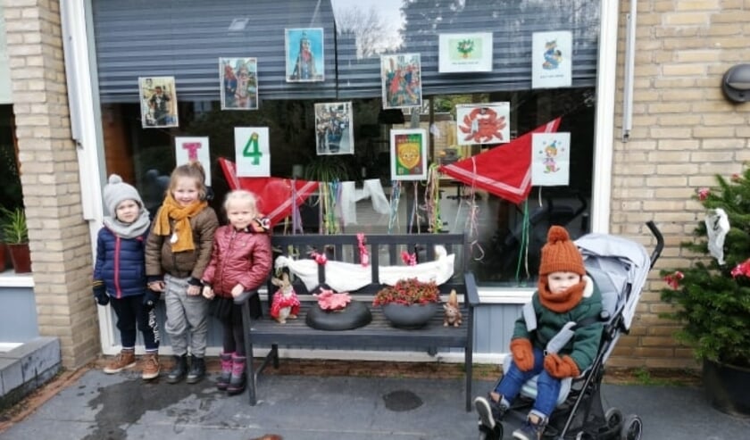 <p>Familie Hartsinck en vriendinnetje.</p>