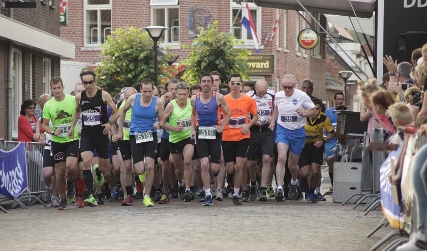 <p>Start bij een voorgaande editie van de Kermisloop Ossendrecht.</p>