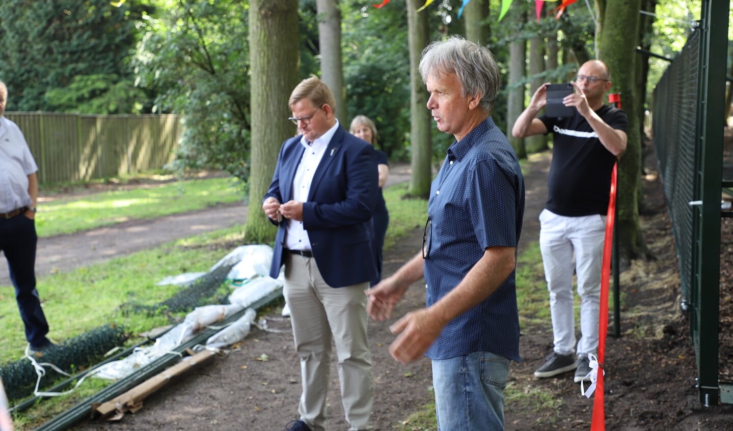 Overdracht van beheer hertenkamp Landgoed de Beek.