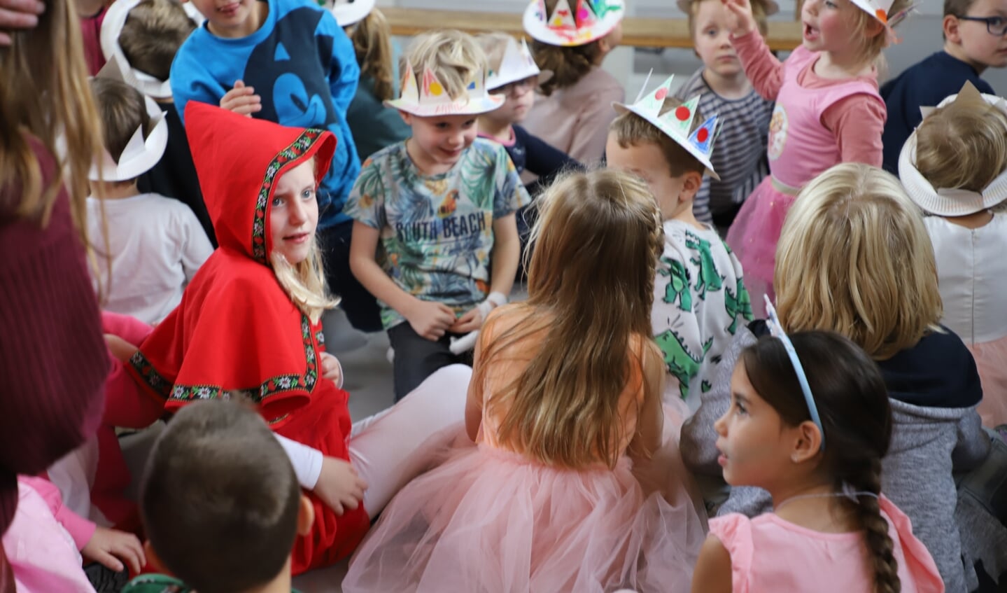 Viering 25 jaar Abbo scholen  op De Rode Schouw.